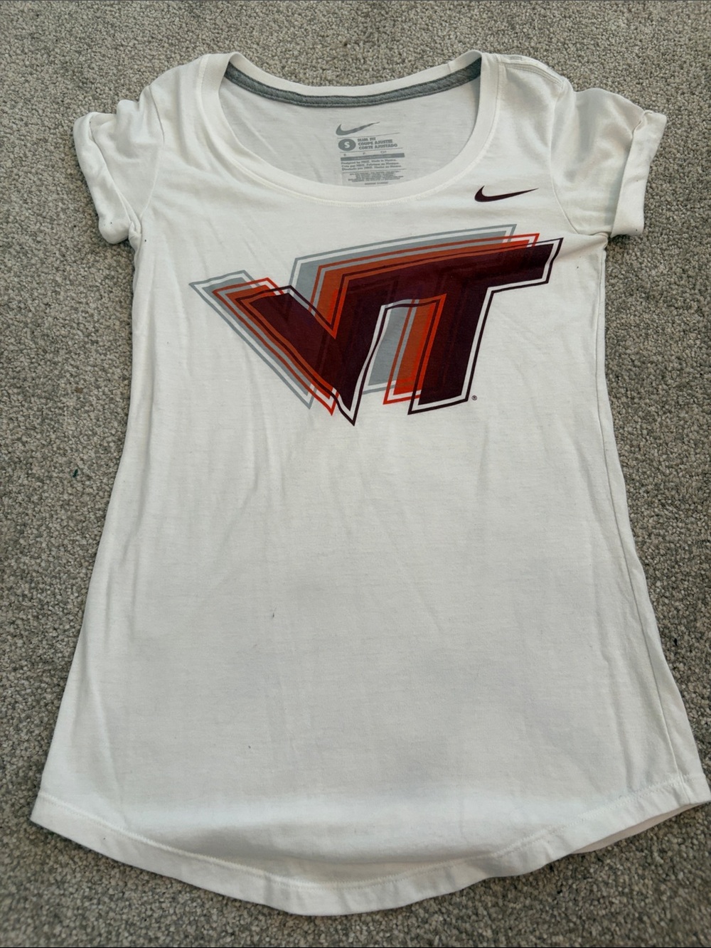 Nike Women’s White Scoop Neck Virginia Tech Graphic Tee
